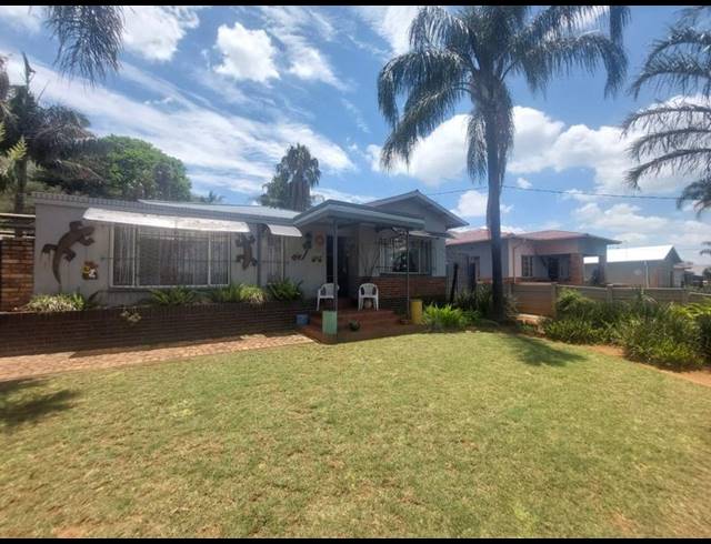 3 BEDROOM HOUSE FOR SALE IN MOUNTAIN VIEW